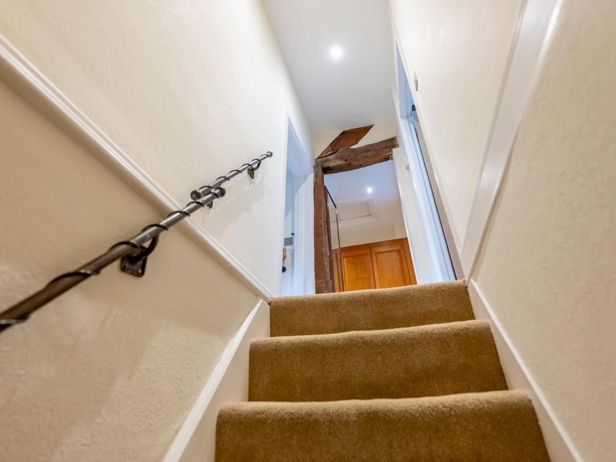 Pass The Keys Elegant And Stylish Townhouse Holiday home
