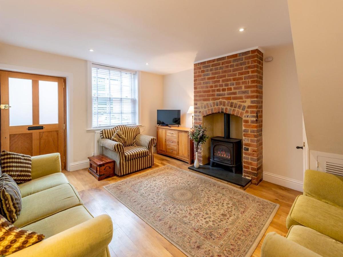 Pass The Keys Elegant And Stylish Townhouse Holiday home Ludlow