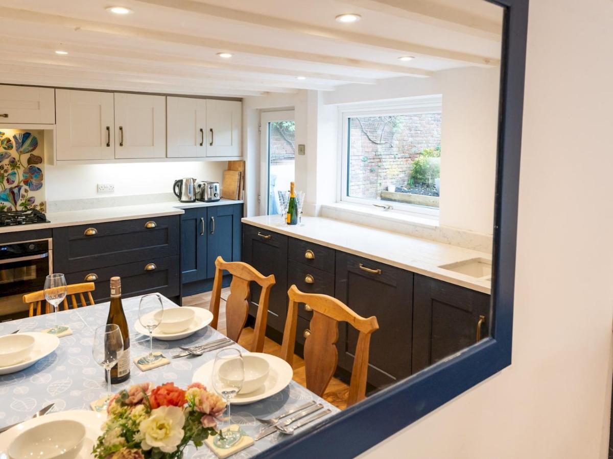 Holiday home Pass The Keys Elegant And Stylish Townhouse Ludlow