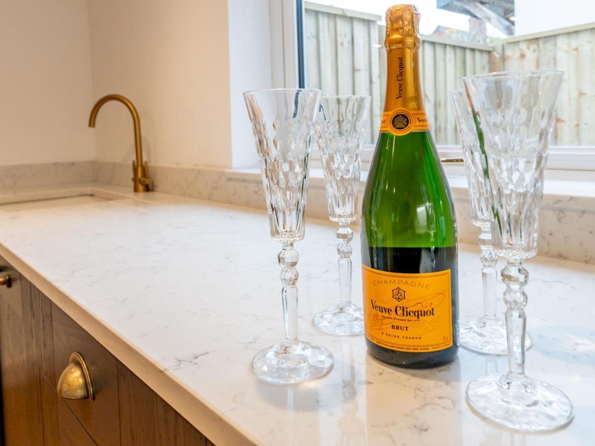 Pass The Keys Elegant And Stylish Townhouse Holiday home Ludlow