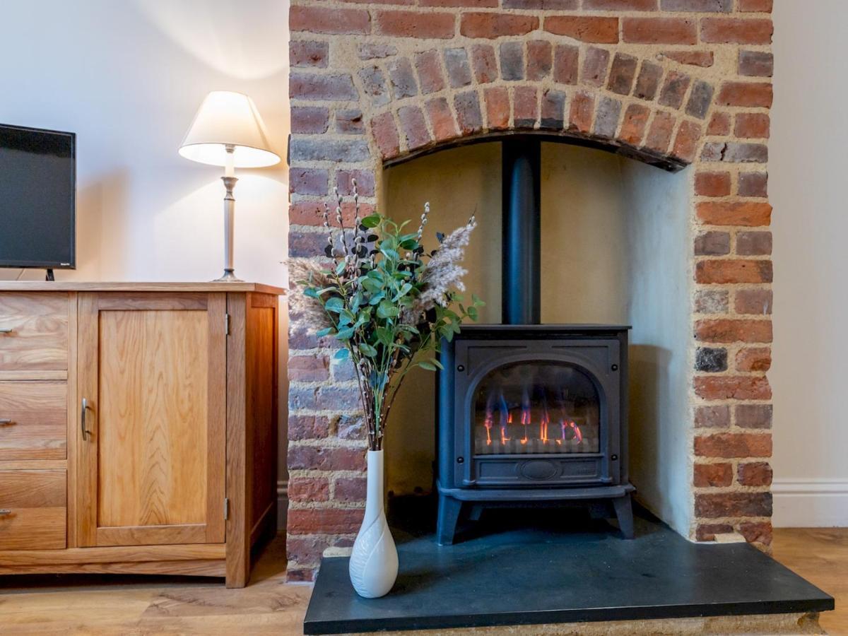 Pass The Keys Elegant And Stylish Townhouse Ludlow